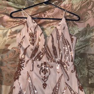 Dresses - Formal dress, only work once. Paid 85. Size M Dresses - Formal dress, only work once. Paid 85. Size M
